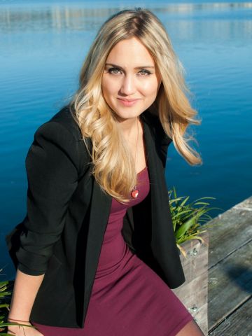 Ксения Зверево